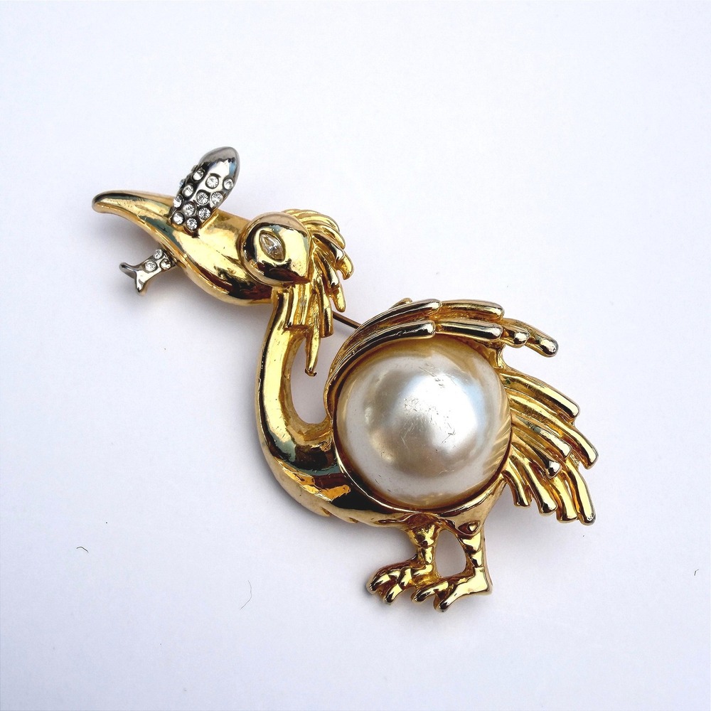Pelican‎ Bird Shaped Brooch Gold Tone Faux Pearl Rhinestone Fish Whimsical